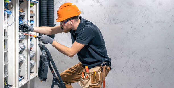 Best Circuit Breaker Repair  in St Cloud, MN